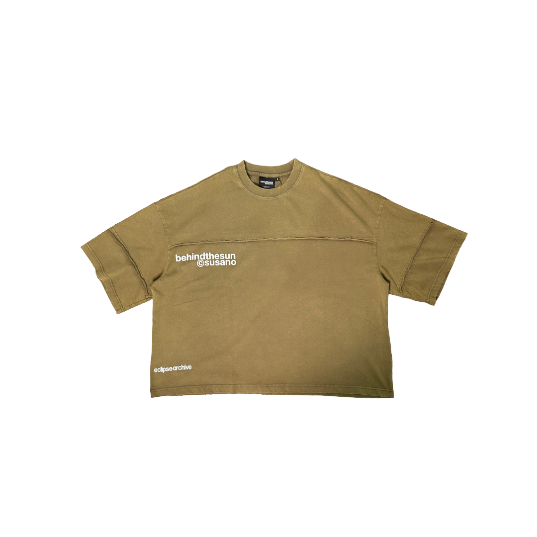 [NEW] Behind The Sun Washed Distress Tee Moss Green